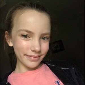 Meet your Posher, Abigail